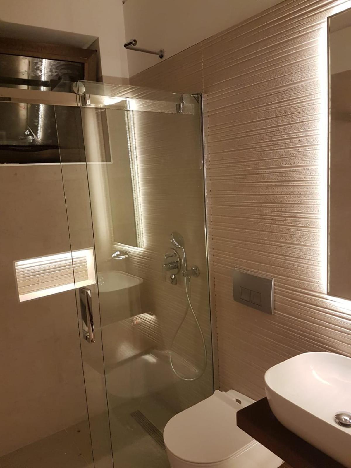 Golden View Luxury Apartment Maslinica Eksteriør billede